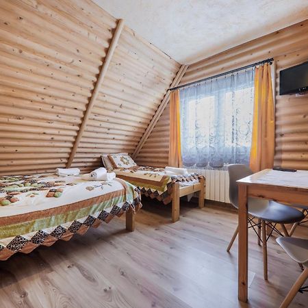 Grota Zbojnicka Apartament I Pokoje กลิตชารุฟ ภายนอก รูปภาพ