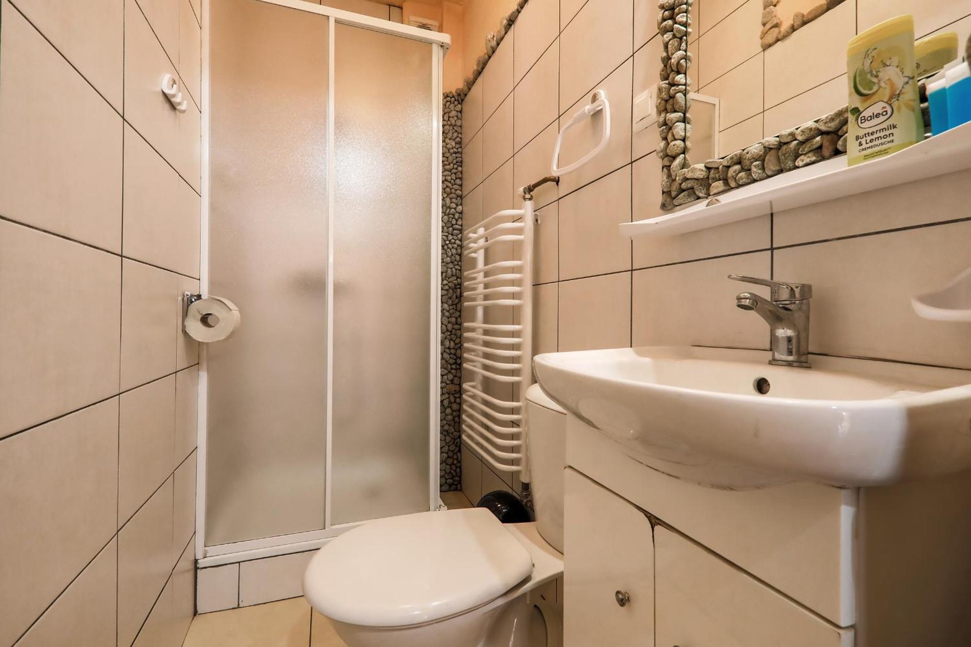 Grota Zbojnicka Apartament I Pokoje กลิตชารุฟ ภายนอก รูปภาพ