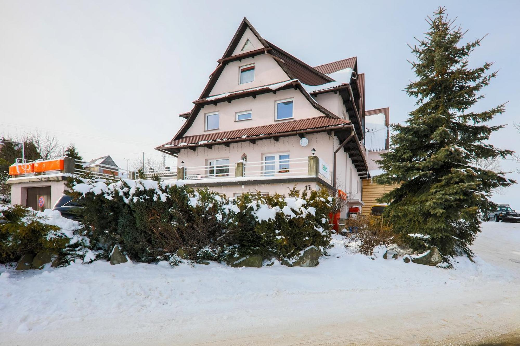 Grota Zbojnicka Apartament I Pokoje กลิตชารุฟ ภายนอก รูปภาพ